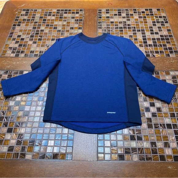 Patagonia Performance Capilene Top - Picture 1 of 7